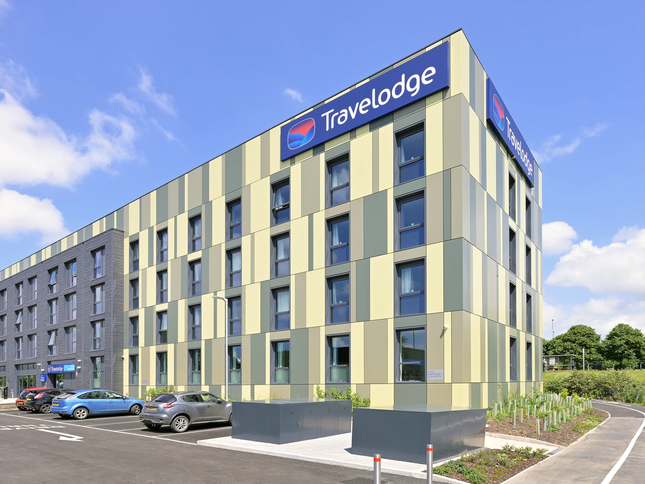 Park And Fly Bristol Airport Hotels www.travelodge.co.uk